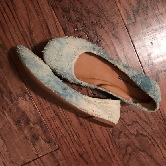 Lucky Brand denim flats - Picture 3 of 4